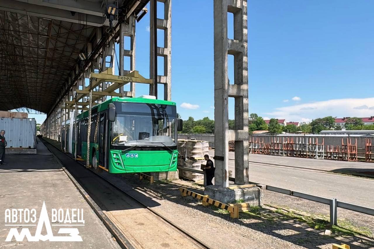 МАШИНОКОМПЛЕКТ ДЛЯ НОВОЙ МОДЕЛИ ТРОЛЛЕЙБУСА МАЗ ОТПРАВИЛСЯ В УФУ
