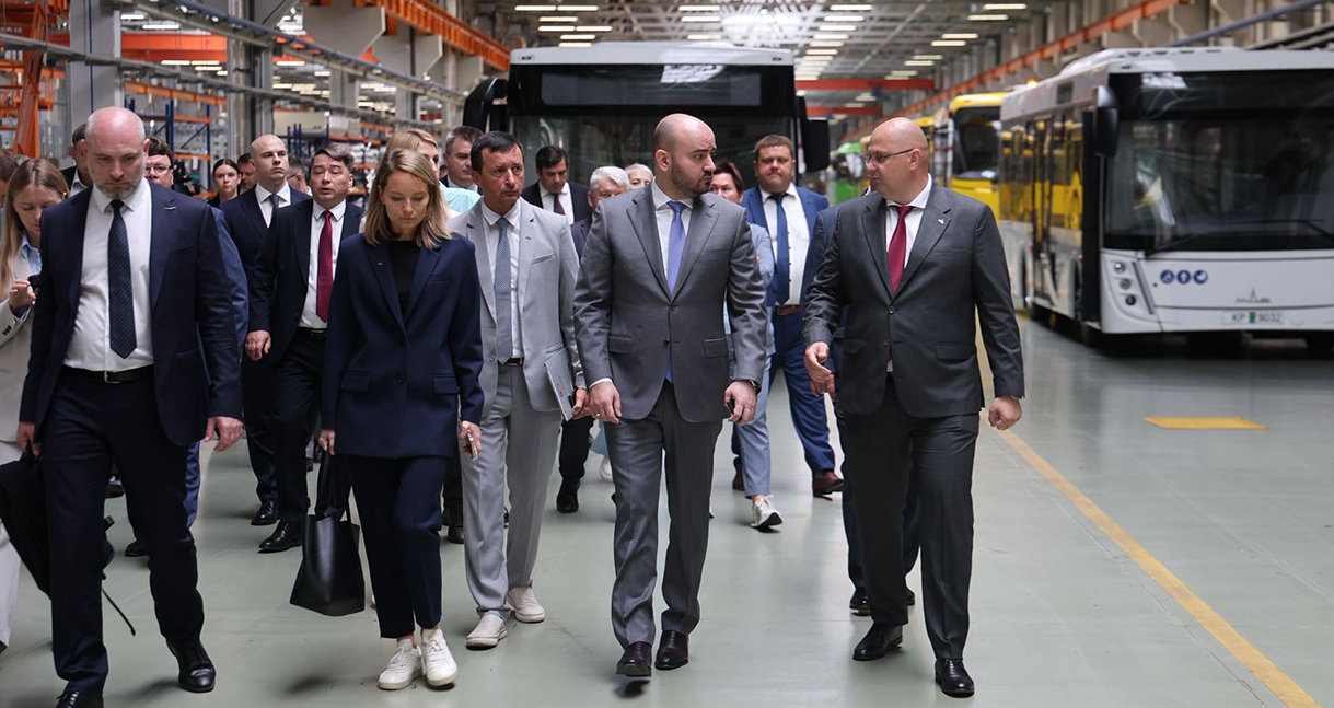 МИНСКИЙ АВТОЗАВОД ПОСЕТИЛ ГУБЕРНАТОР САМАРСКОЙ ОБЛАСТИ